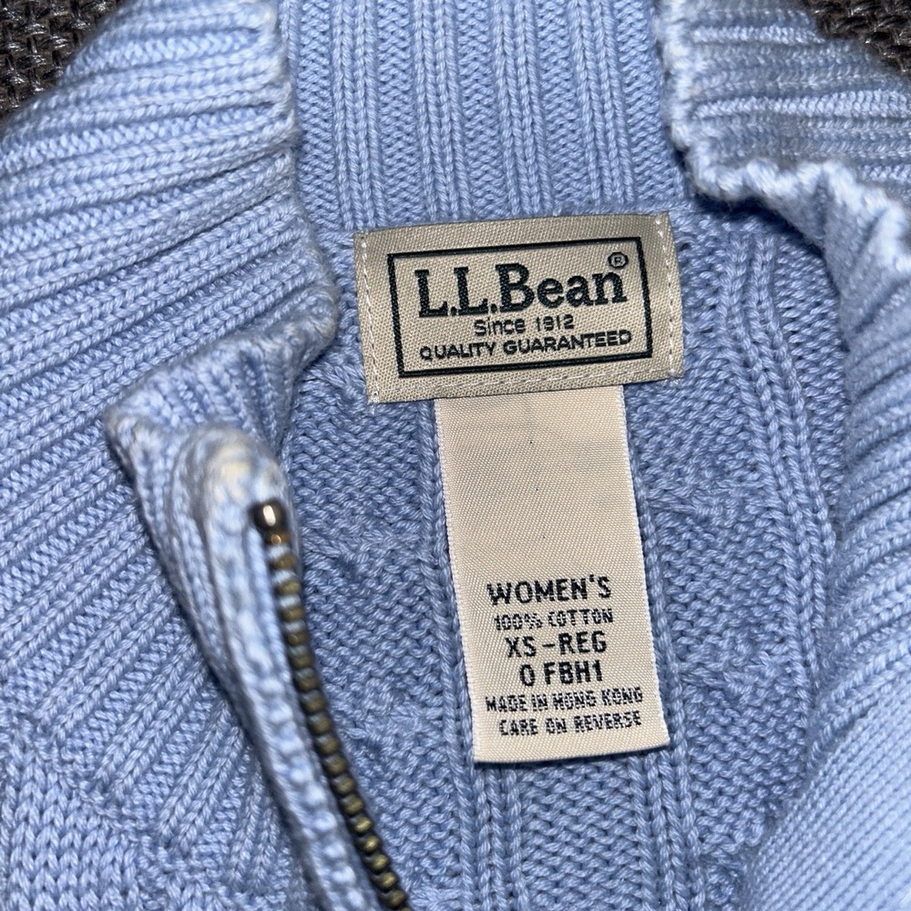 L.L. Bean Women's Light Blue Cable Knit Full Zip Sweater Size XS Vintage 90s VTG - Picture 4 of 7